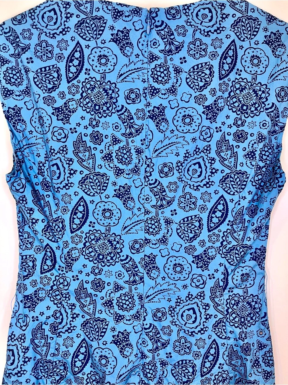 Boden Blue Paisley V-Neck Dress - Picture 5 of 6